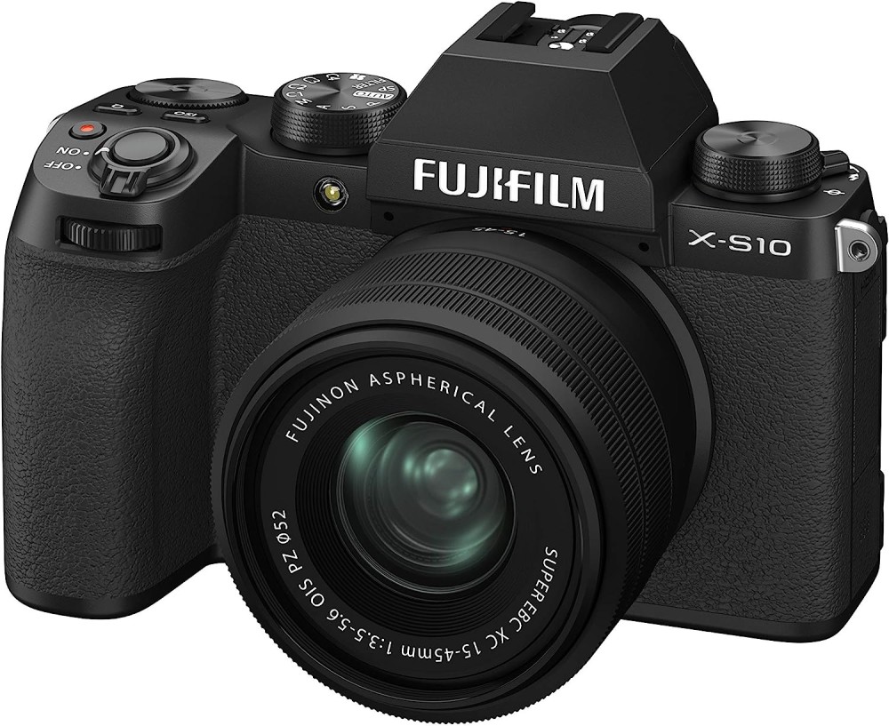 FUJIFILM X-S10