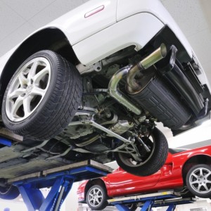 車の下回り