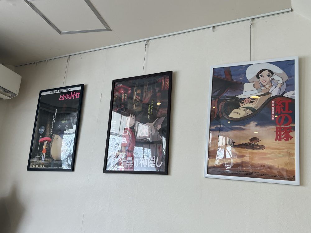 壁面の映画作品